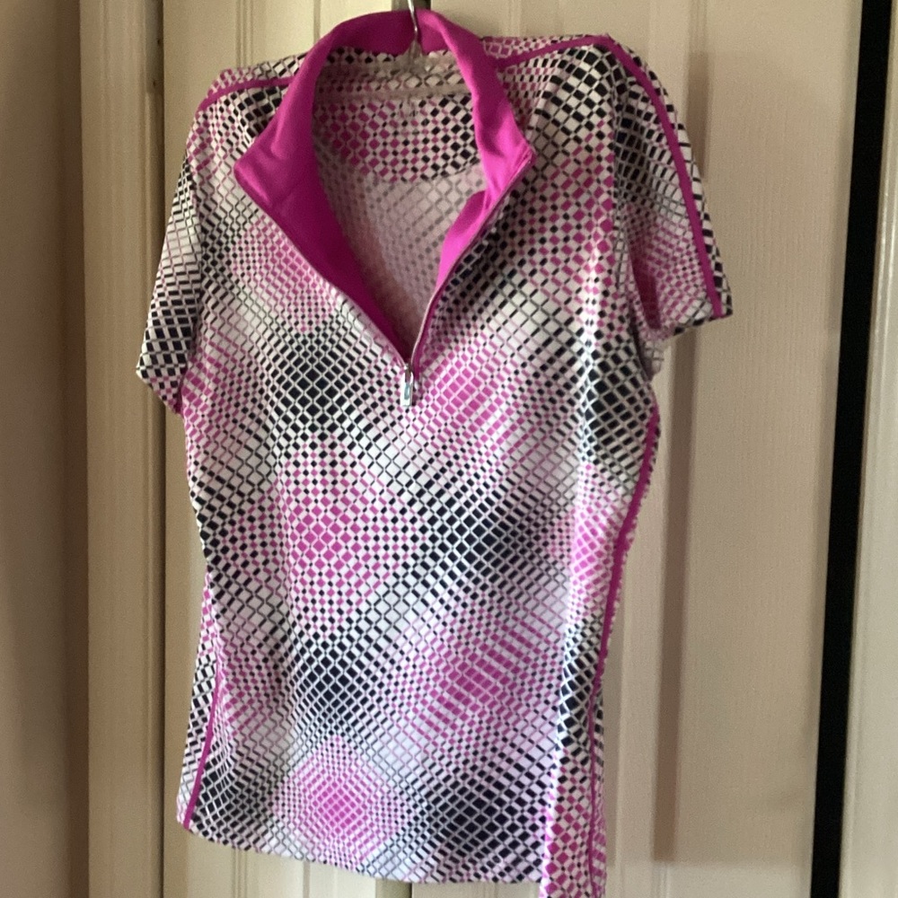 Golf Pink and Black Patterned Short Sleeve Top NWOT